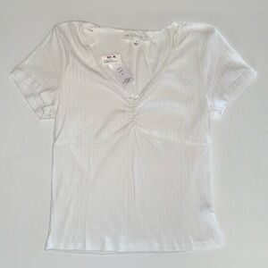 NWT Wild Skye White Ribbon Detail Rib Knit Top - Size Large